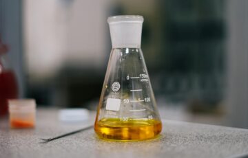 erlenmeyer flask with colored liquid inside